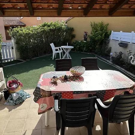 Holidayland 330 T2 Mezzanine 6 Couchages Climatise Narbonne-Plage